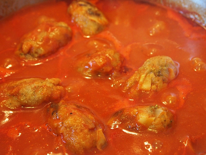 Wheat and Veggie Balls in Tomato Sauce – All you need in one pot – Maya ...